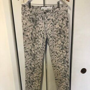 Parasuco Denim Legend Ladies Jeans Size 8 NEW WITHOUT TAGS